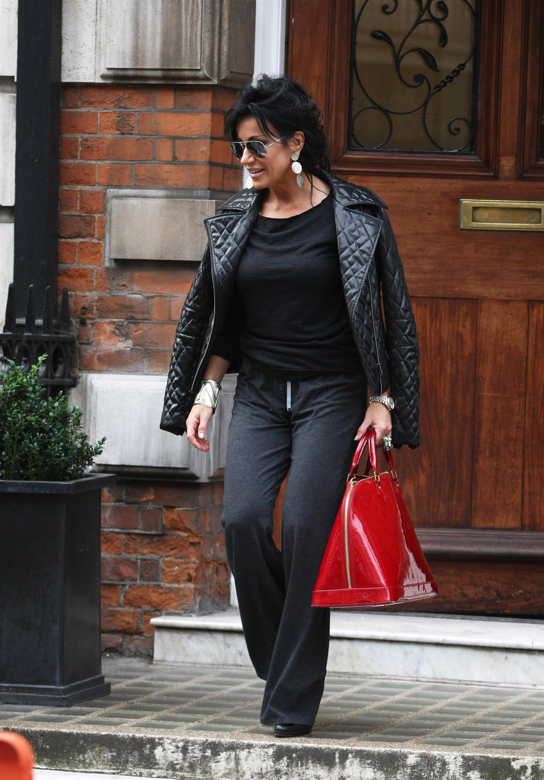 Nancy Dell'Olio is seen leaving a medical building on Harley Street | Picture 101270